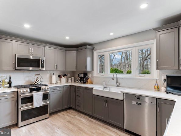 706 Sural Lane, Elkins Park PA 19027