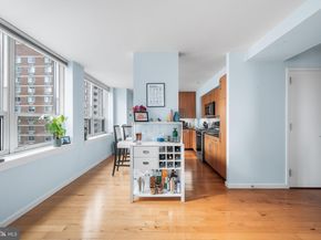 1425 Locust Street 28B, Philadelphia PA 19102