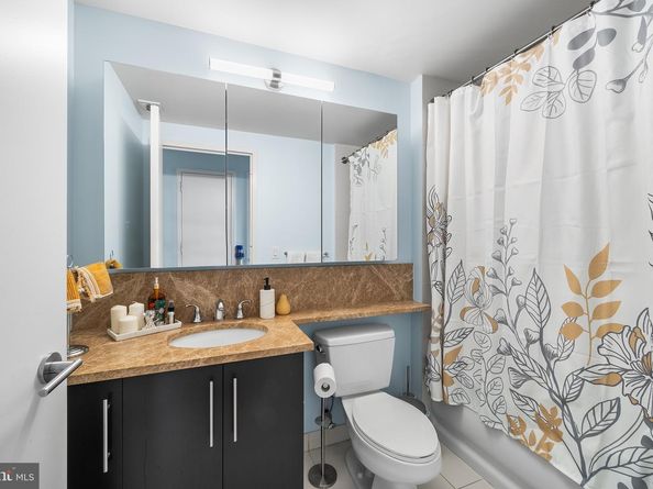 1425 Locust Street 28B, Philadelphia PA 19102