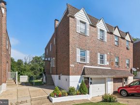 8860 Manchester Street, Philadelphia PA 19152