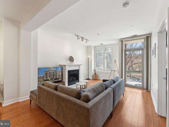 4025 Connecticut Avenue NW 205, Washington DC 20008