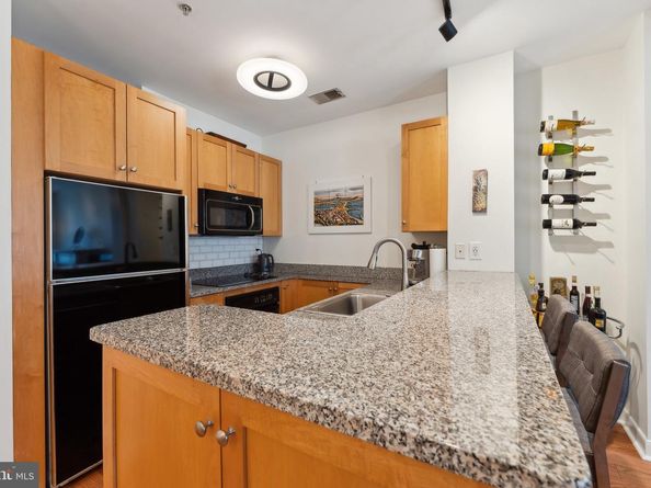 4025 Connecticut Avenue NW 205, Washington DC 20008