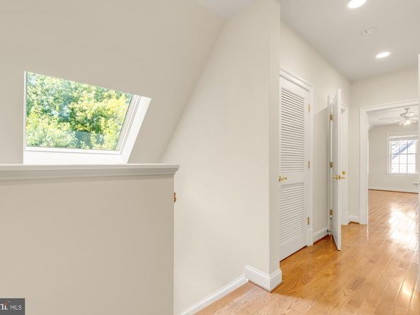 6238 Linway Terrace, Mclean VA 22101