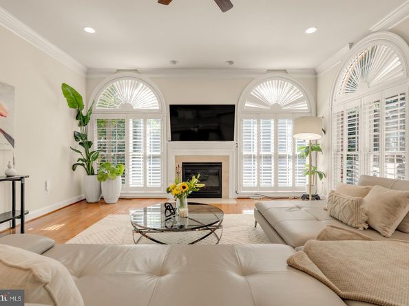 6238 Linway Terrace, Mclean VA 22101