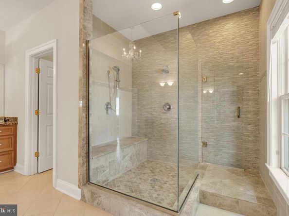 6238 Linway Terrace, Mclean VA 22101