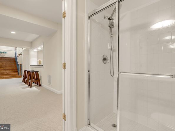 6238 Linway Terrace, Mclean VA 22101