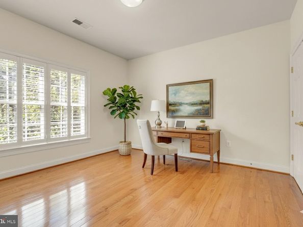 6238 Linway Terrace, Mclean VA 22101