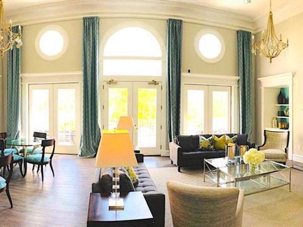 1645 International Drive 126, Mclean VA 22102