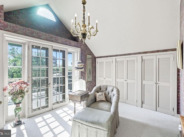 548  560 S Bryn Mawr Avenue, Bryn Mawr PA 19010
