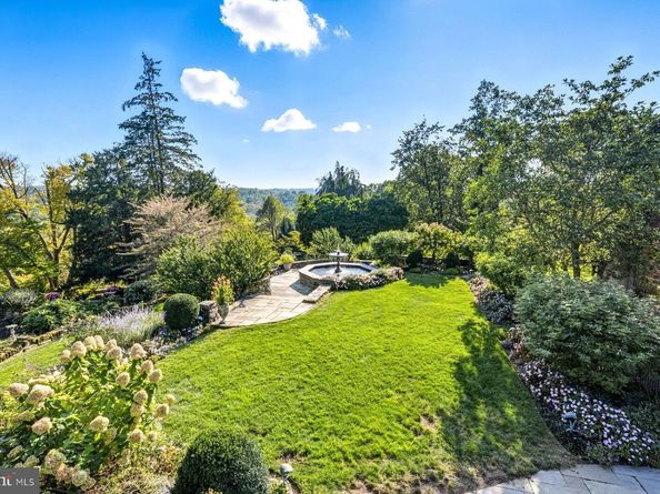 548  560 S Bryn Mawr Avenue, Bryn Mawr PA 19010