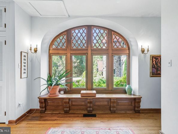 548  560 S Bryn Mawr Avenue, Bryn Mawr PA 19010
