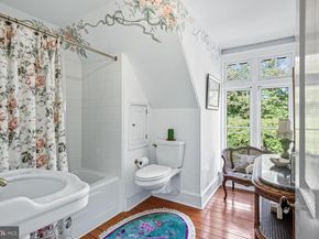 548  560 S Bryn Mawr Avenue, Bryn Mawr PA 19010