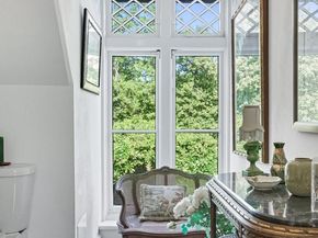 548  560 S Bryn Mawr Avenue, Bryn Mawr PA 19010