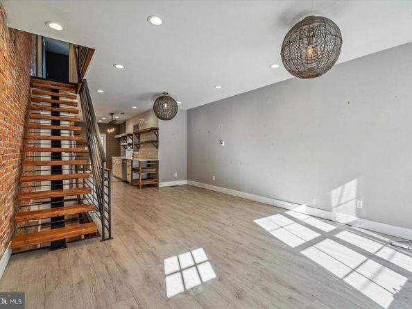 1608 S Lecount Street, Philadelphia PA 19145
