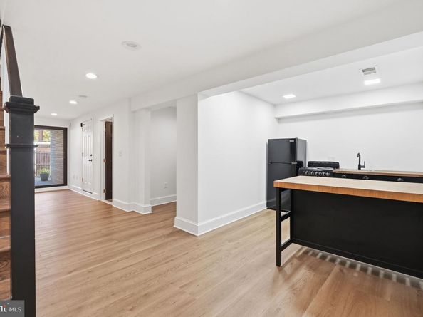 421 Farragut Street NW, Washington DC 20011