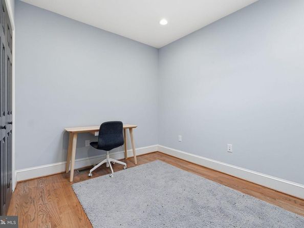 421 Farragut Street NW, Washington DC 20011