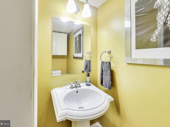 1502 13TH Street NW 1, Washington DC 20005