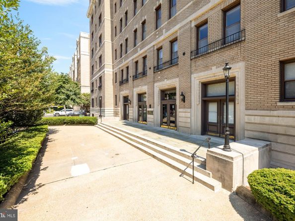 2001 16TH Street NW 303, Washington DC 20009