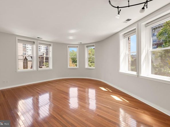 2001 16TH Street NW 303, Washington DC 20009