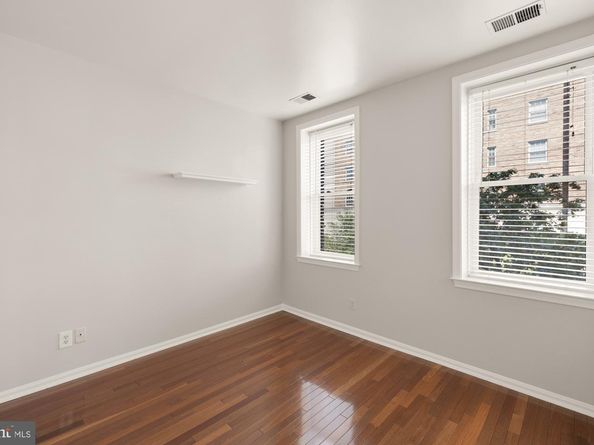 2001 16TH Street NW 303, Washington DC 20009