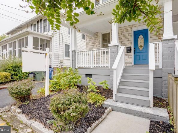 401 Hume Avenue A, Alexandria VA 22301