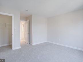 5699 Dawes Avenue, Alexandria VA 22311