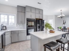 5699 Dawes Avenue, Alexandria VA 22311