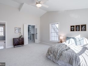 5699 Dawes Avenue, Alexandria VA 22311