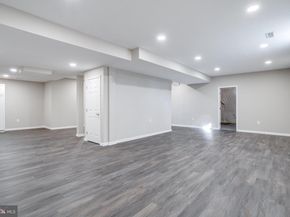 5699 Dawes Avenue, Alexandria VA 22311