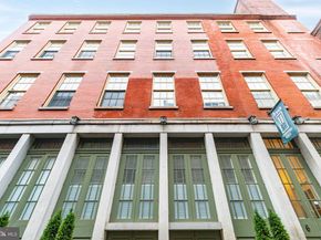 6 S Strawberry Street 16, Philadelphia PA 19106