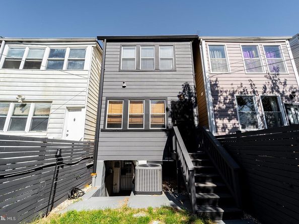 1919 Bennett Place NE, Washington DC 20002