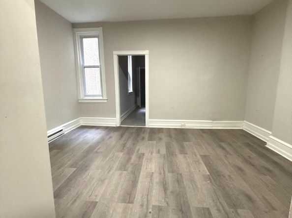 1226 E Chelten Avenue, Philadelphia PA 19138