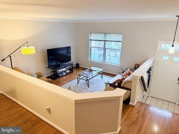 46699 Paragon Terrace, Sterling VA 20164