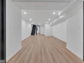 4946 N 10TH Street, Philadelphia PA 19141