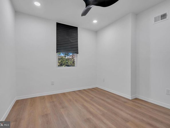 4946 N 10TH Street, Philadelphia PA 19141