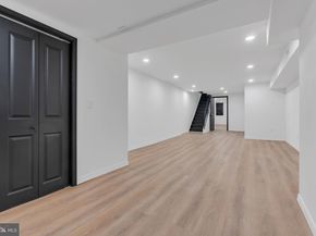 4946 N 10TH Street, Philadelphia PA 19141