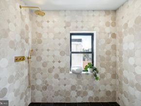 842 Wharton Street, Philadelphia PA 19147