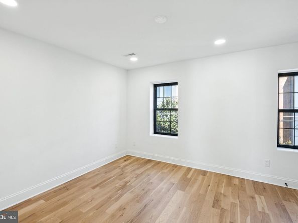 842 Wharton Street, Philadelphia PA 19147