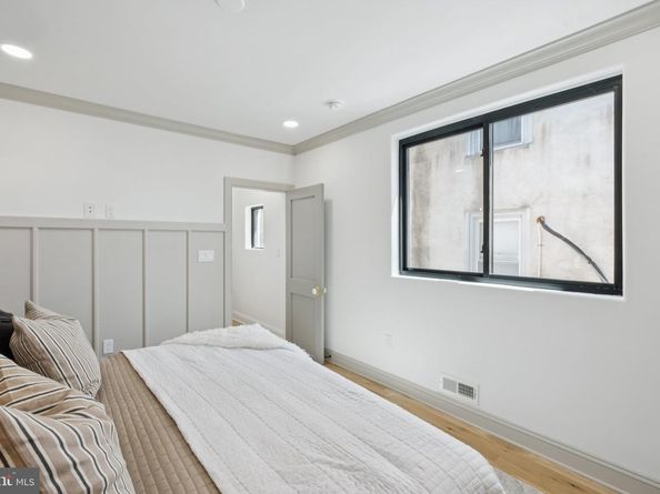 842 Wharton Street, Philadelphia PA 19147
