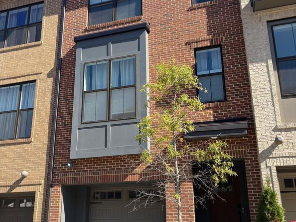 5509 Valmarana Way, Alexandria VA 22312