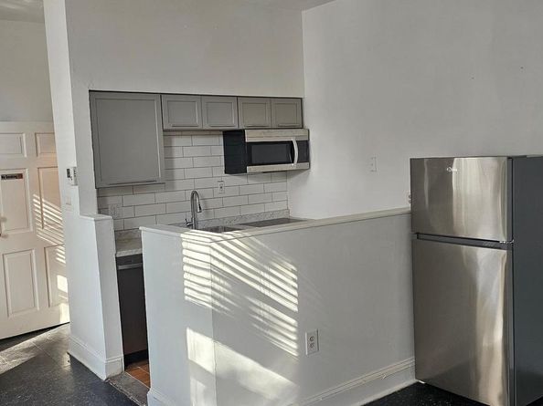 3618 Spring Garden Street, Philadelphia PA 19104