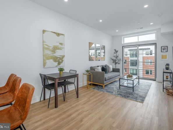 2310 4TH Street NE 422, Washington DC 20002