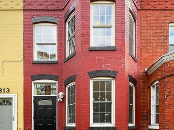 211 K Street NE