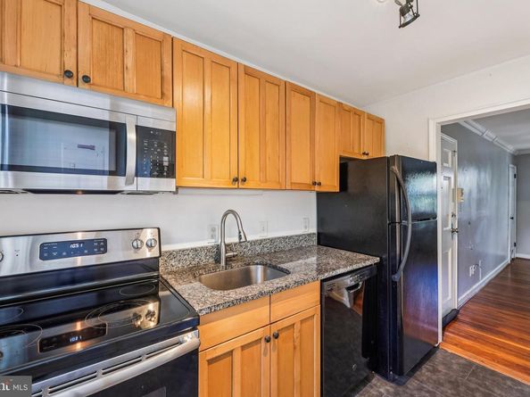 117 E Glebe Road B, Alexandria VA 22305