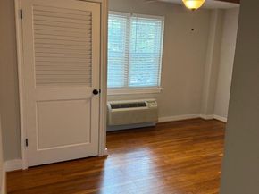 117 E Glebe Road B, Alexandria VA 22305