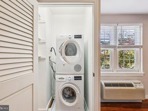 117 E Glebe Road B, Alexandria VA 22305