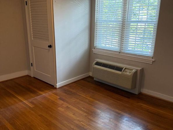 117 E Glebe Road B, Alexandria VA 22305