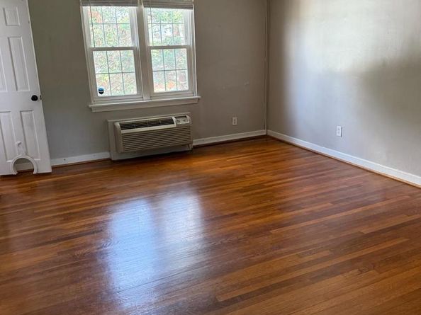 117 E Glebe Road B, Alexandria VA 22305