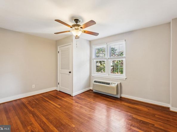 117 E Glebe Road B, Alexandria VA 22305