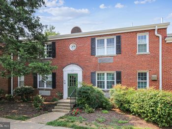 117 E Glebe Road